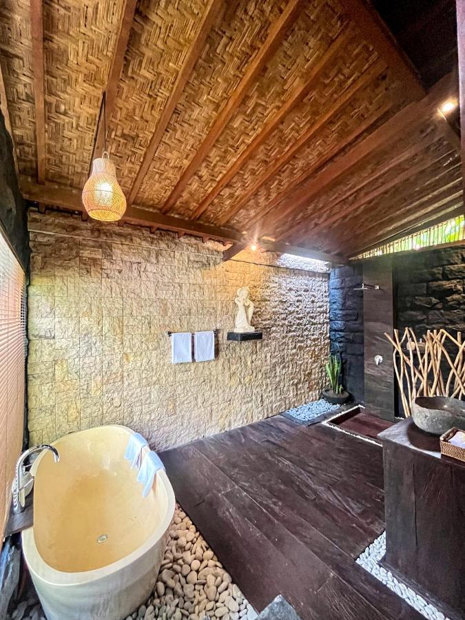 The Banana'S Kumbe Villa Tampaksiring Exterior foto