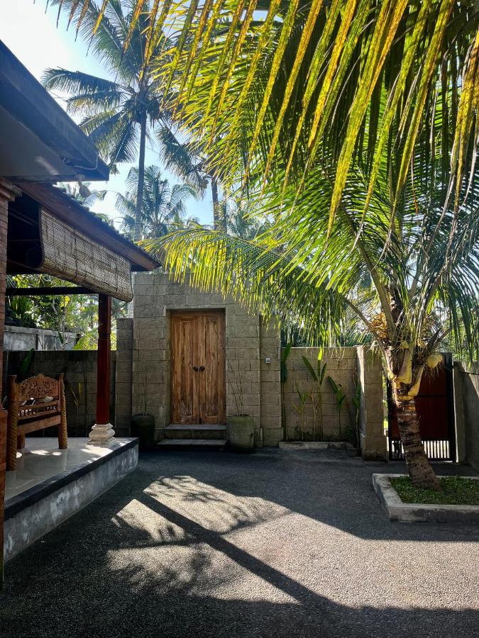 The Banana'S Kumbe Villa Tampaksiring Exterior foto